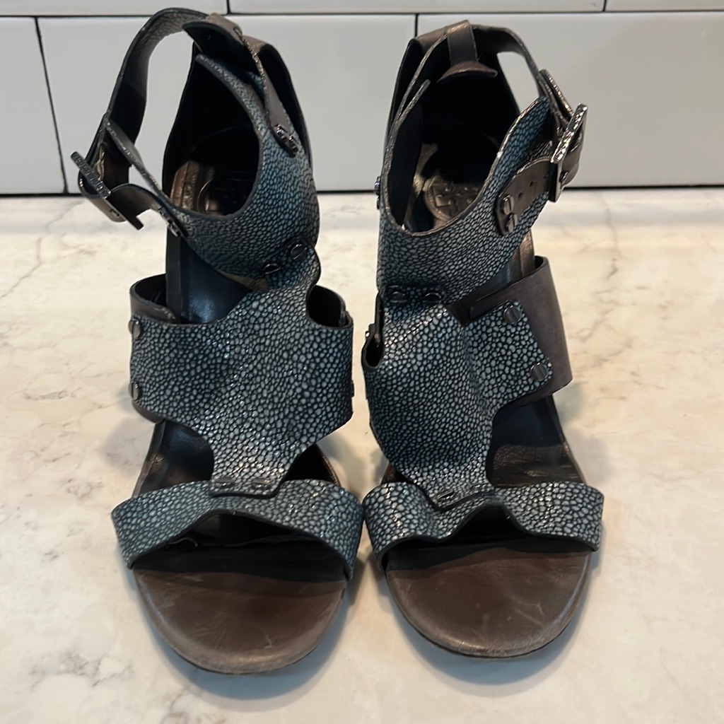 Tory Burch Heels, Sandal. Size 8. Teal And Grey. Barely Worn.